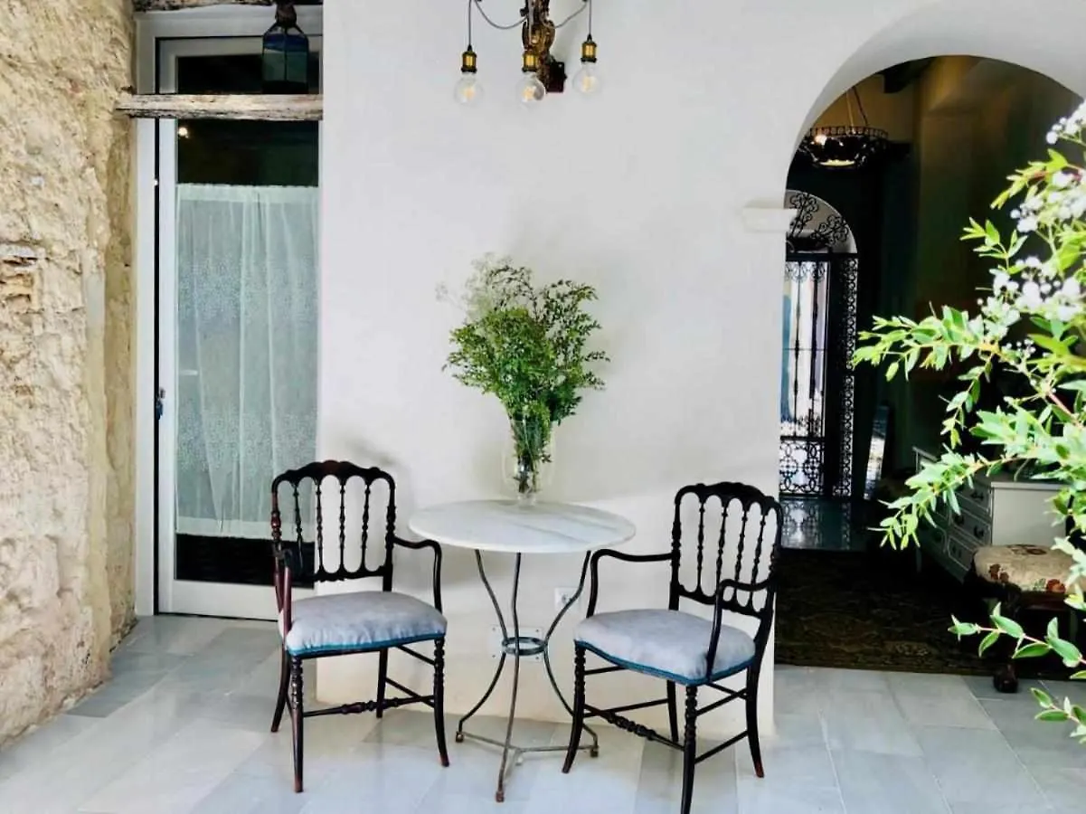 Casa Portus Gaditanus S XVIII Patio Andaluz El Puerto de Santa Maria 0*,  Spain