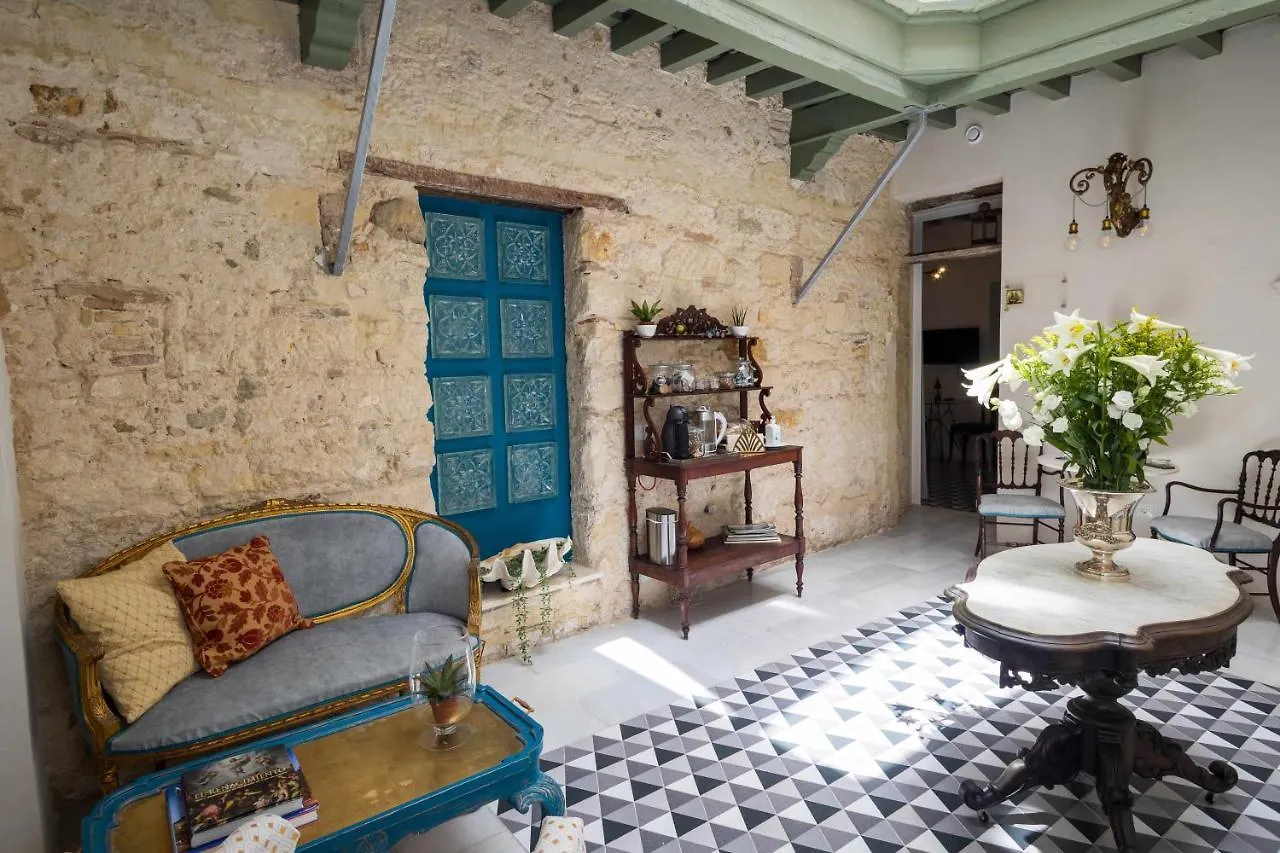 Casa Portus Gaditanus S XVIII Patio Andaluz El Puerto de Santa Maria Spain