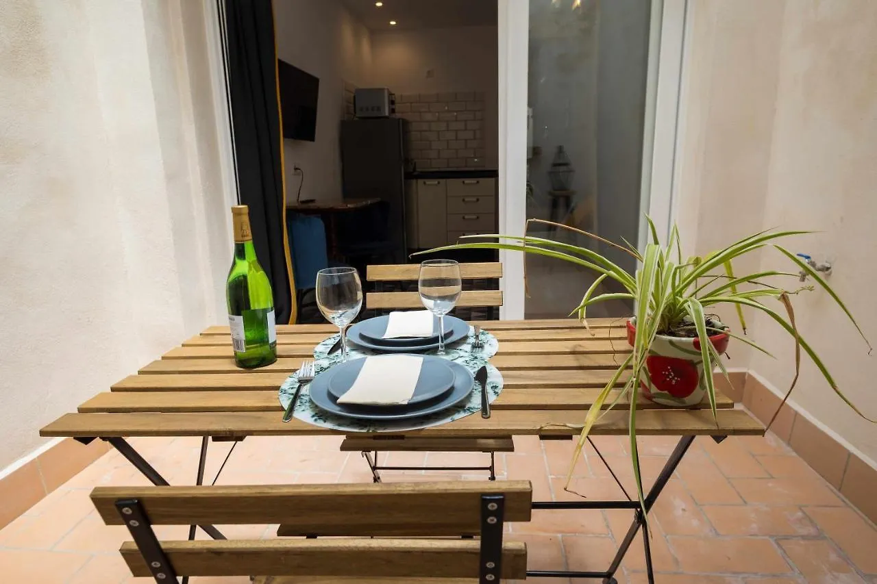 Apartment Casa Portus Gaditanus S XVIII Patio Andaluz El Puerto de Santa Maria