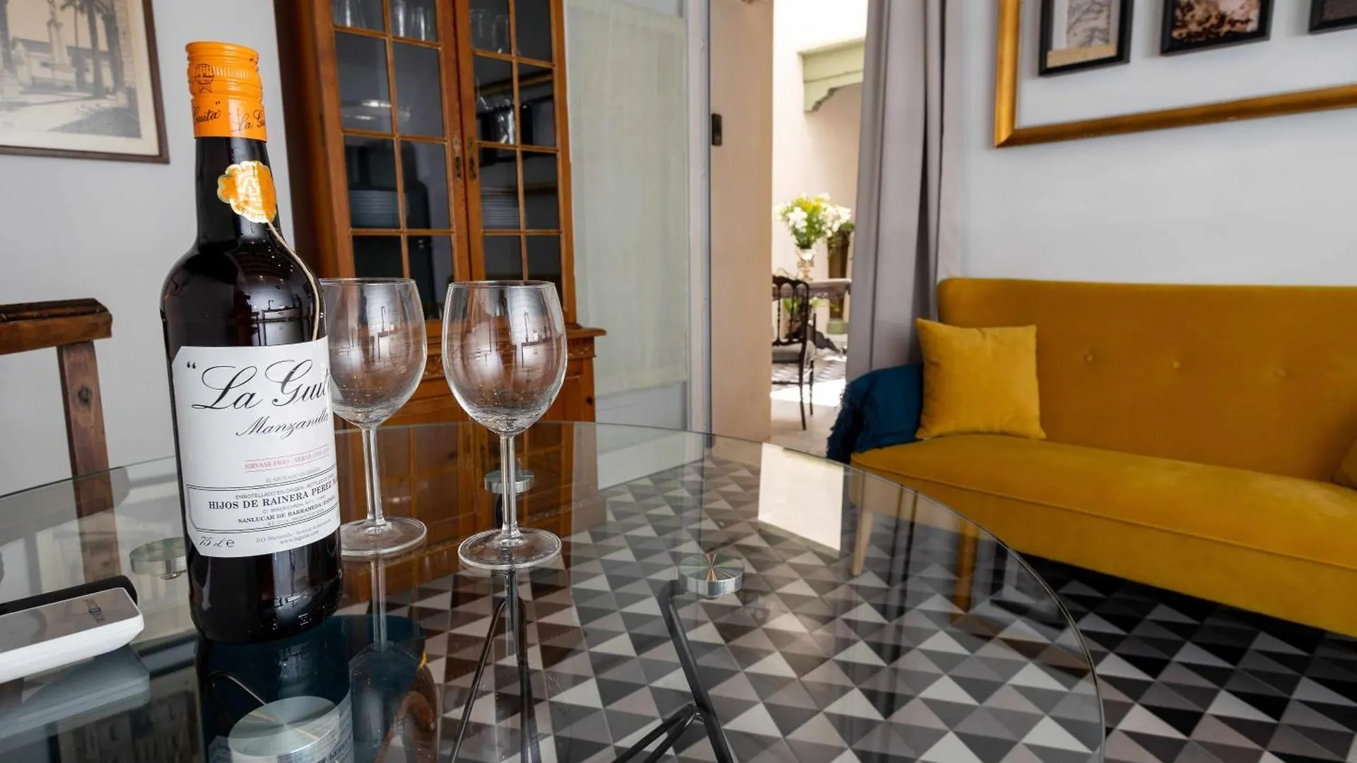 Casa Portus Gaditanus S XVIII Patio Andaluz 圣玛丽亚港 0*,  西班牙